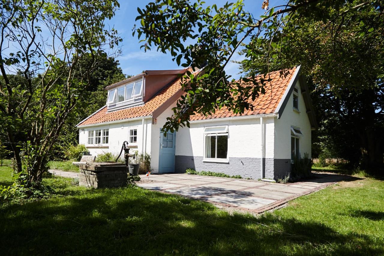 Cottage Duinroos - Dune Rose Oostvoorne Exterior photo